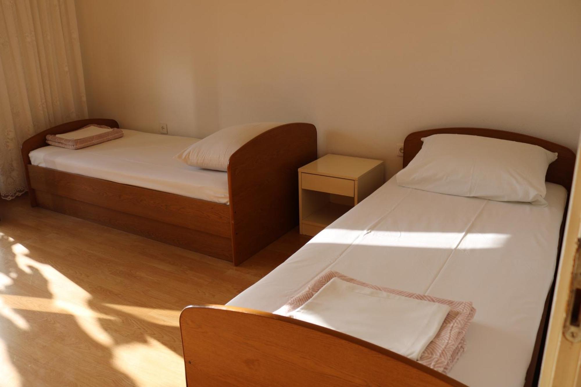 Apartments By The Sea Grebastica, Sibenik - 4881 Baselovici Habitación foto